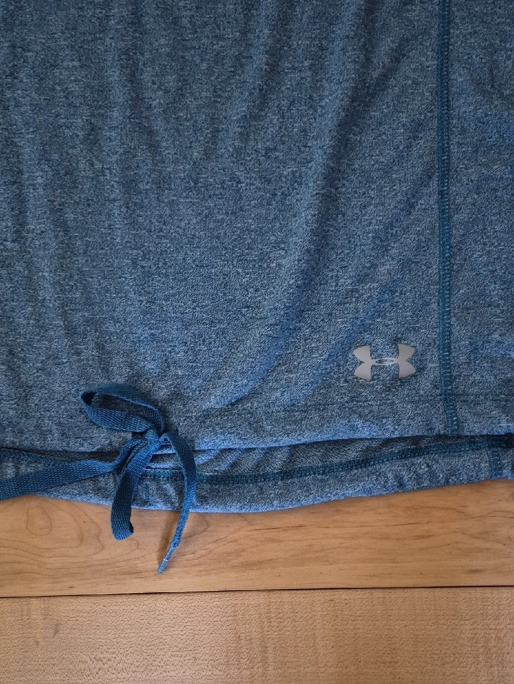 Under Armour Women's Size Medium Heathered Blue Hooded Pullover - Picture 3 of 5